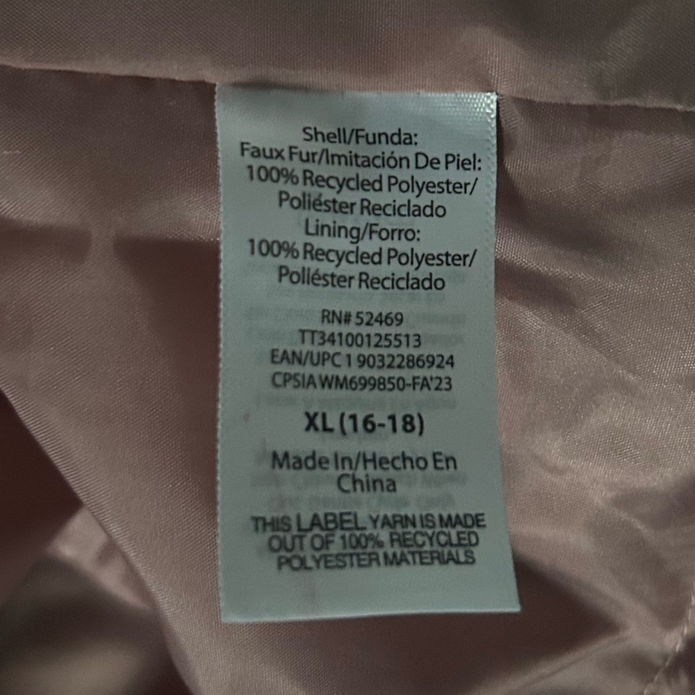 Time and Tru Pink Faux Fur Shacket - Picture 10 of 11
